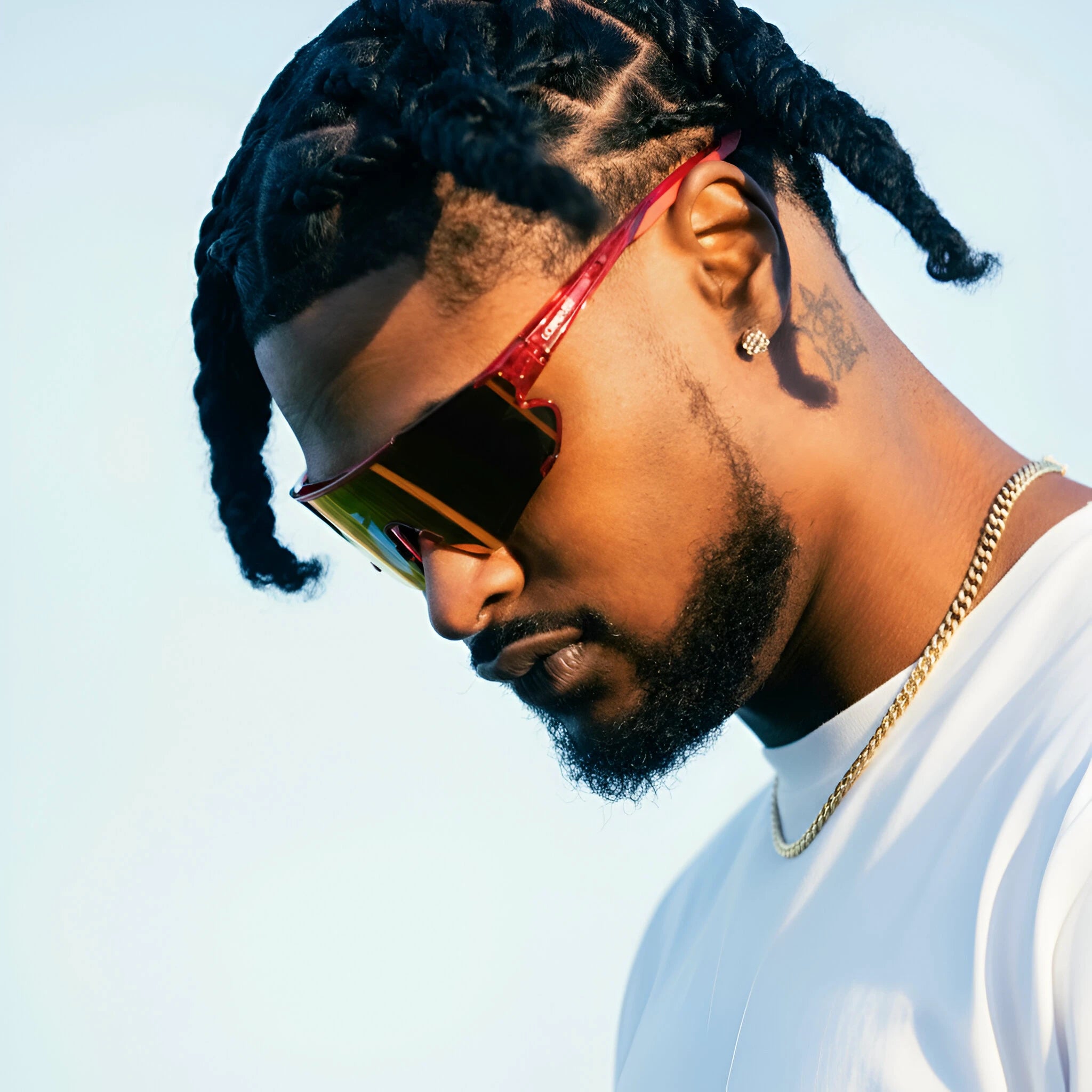 LosReyes Cherry Elevate sunglasses worn by football player Ross500, bold red frame and mirror lens built for performance and comfort.