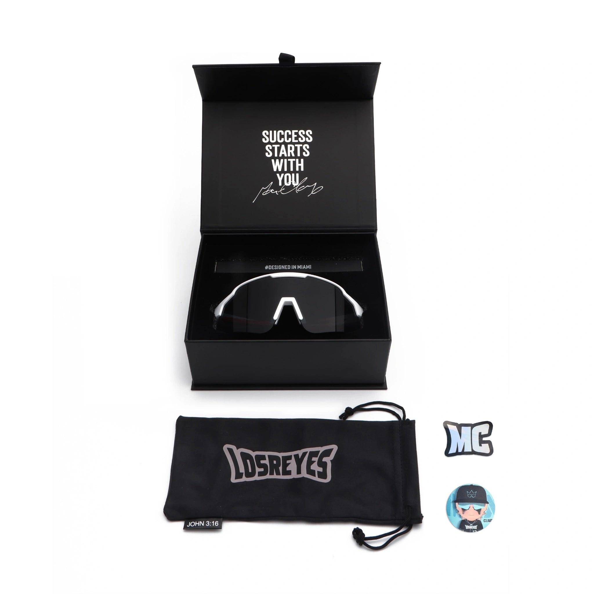 SHOWTIME Max Clark Tiger sunglasses in holiday exclusive box with accessories by LosReyes